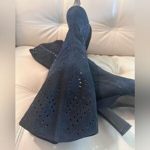 Enzo Angiolini Suede Boots Slightly worn leather uppers